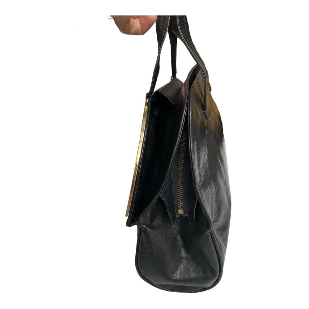 Vintage Pansy leather handbag with gold accents front pocket and zipper - Picture 6 of 11